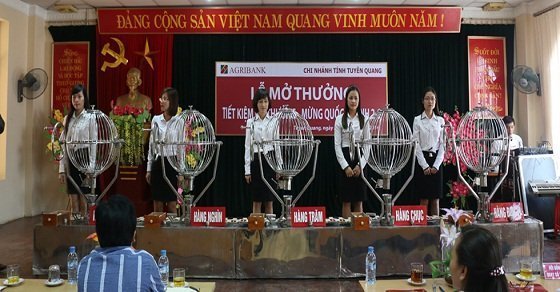 Quay thưởng tại công ty xổ số kiến thiết Tuyên Quang